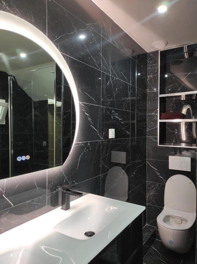 Maison Elegante Et Spacieuse Écouen Esterno foto