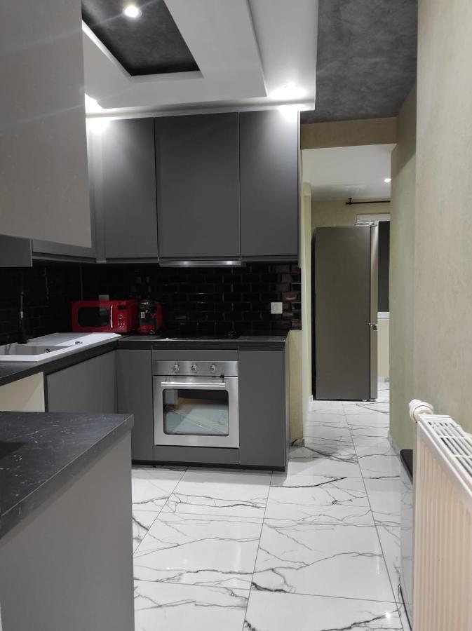 Maison Elegante Et Spacieuse Écouen Esterno foto