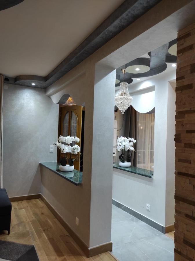Maison Elegante Et Spacieuse Écouen Esterno foto